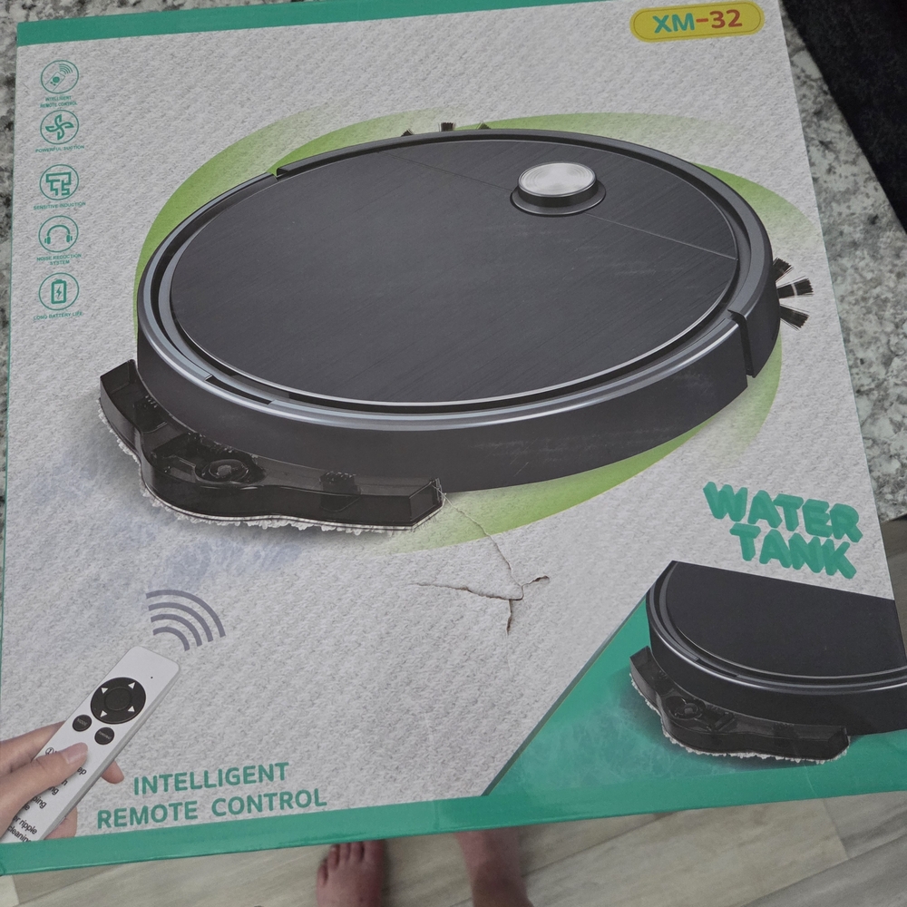 New In Box White XM-32 Intelligent Remote Control Vacuum Cleaner - White